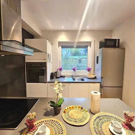 Living Stylish 2br W Free Parking Appartement Luxembourg
