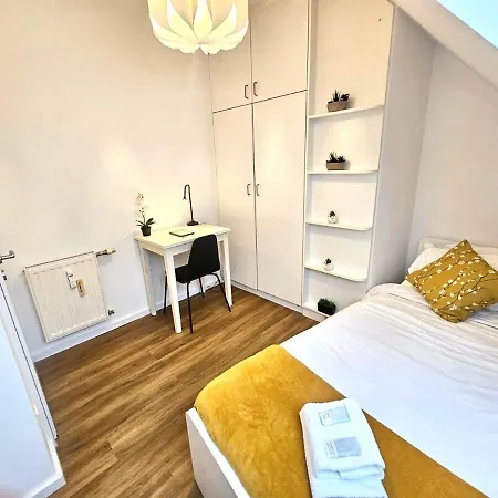 Living Stylish 2br W Free Parking *